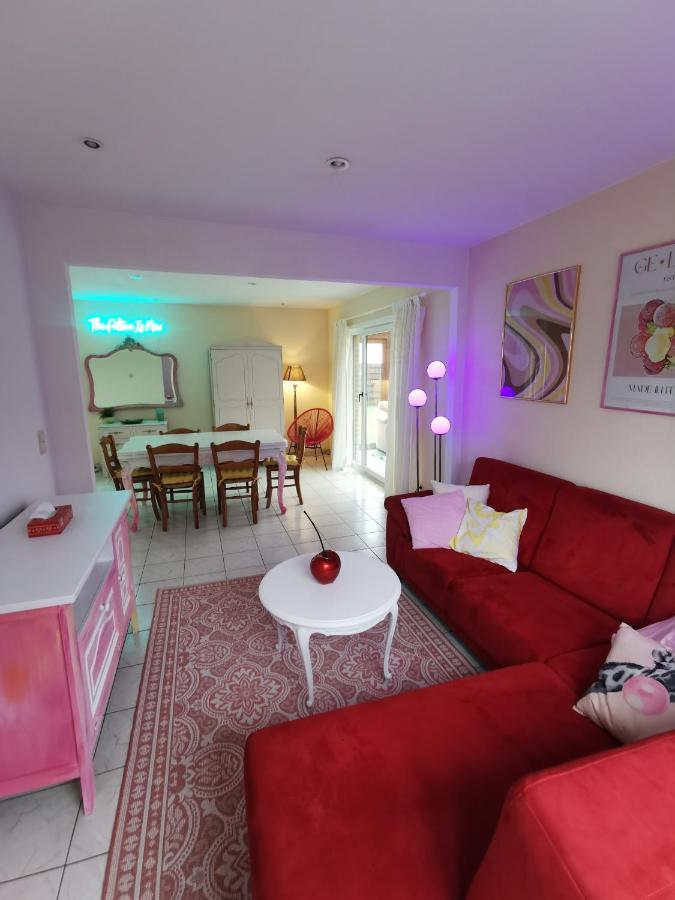 Izzy'S Rainbow House Villa Де Хаан Екстериор снимка