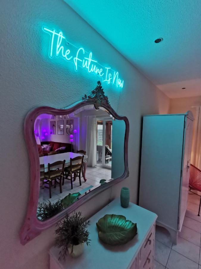 Izzy'S Rainbow House Villa Де Хаан Екстериор снимка